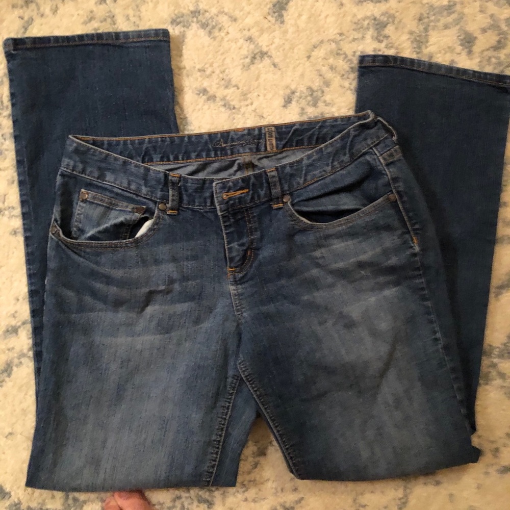American Rag Jeans - Picture 2 of 6